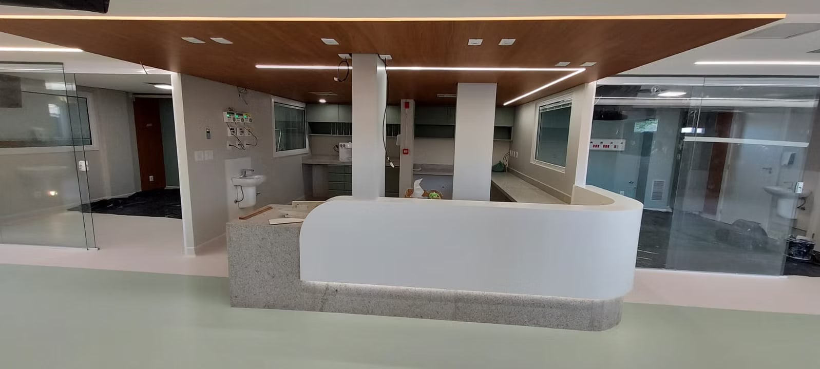 Posto assistencial em ambiente hospitalar do acervo Vibrafe